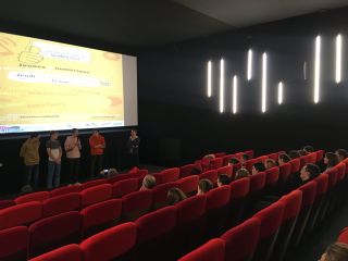 soirée ciné débat du festival vues de familles avec les MFR de l'isère dans le cadre du projet des jeunes ambassadeurs du numérique